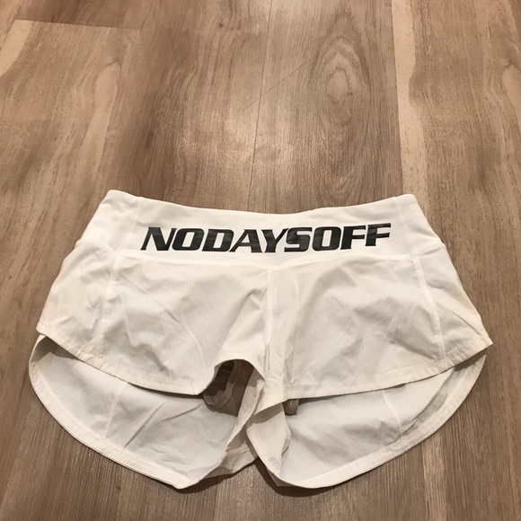 Lululemon Speed Up Short *read* - Picture 3 of 10